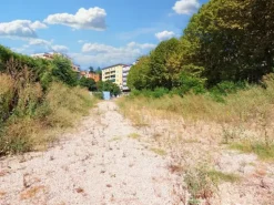 #21621 Terreno edificabile direzionale di 2.700 mq