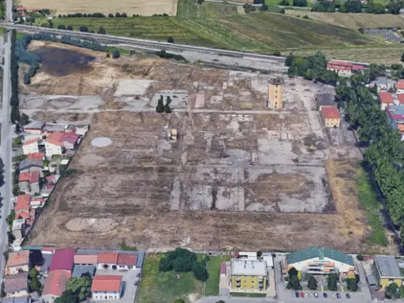 #18999 Terreno edificabile 104.000 mq