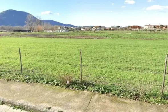#2638552 Terreno edificabile per commercio e viabilità