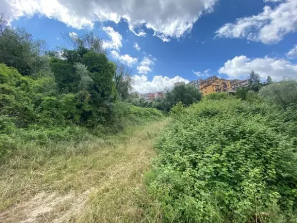 #18618 Terreno edificabile residenziale di 924 mq
