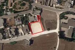 #10076 Terreno edificabile residenziale di 826 mq