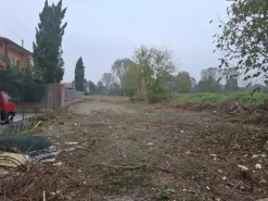 #2537483 Terreno edificabile residenziale di 1.488 mq