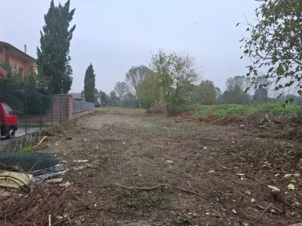#2537483 Terreno edificabile residenziale di 1.488 mq