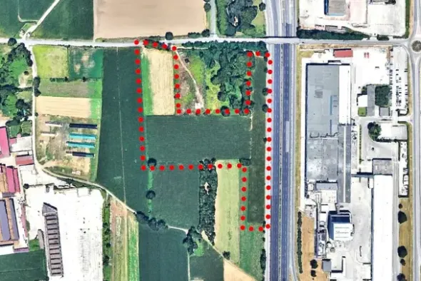#2638551 Terreno edificabile ricettivo vicino autostrada