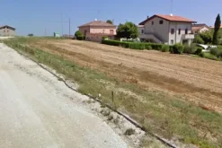 #13777 Terreno in zona di completamento residenziale