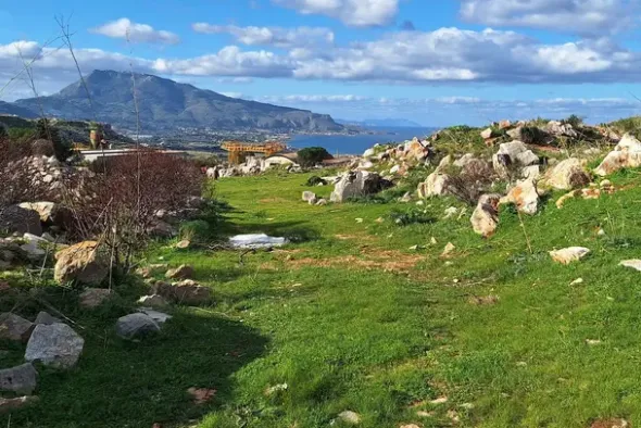 #22823 Terreno per attività estrattive 16060 mq