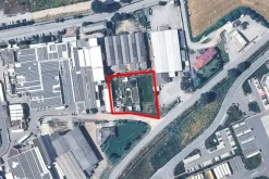 #2639303 Terreno produttivo con edifici fatiscenti
