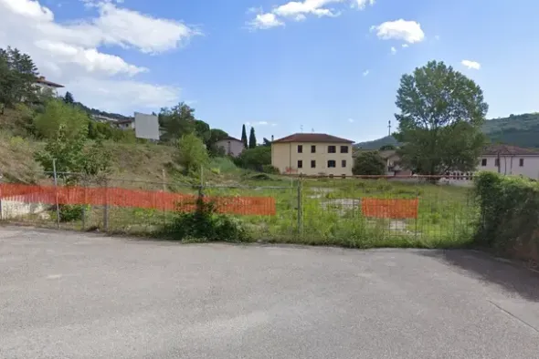 #21423 Terreno residenziale di 1586 mq