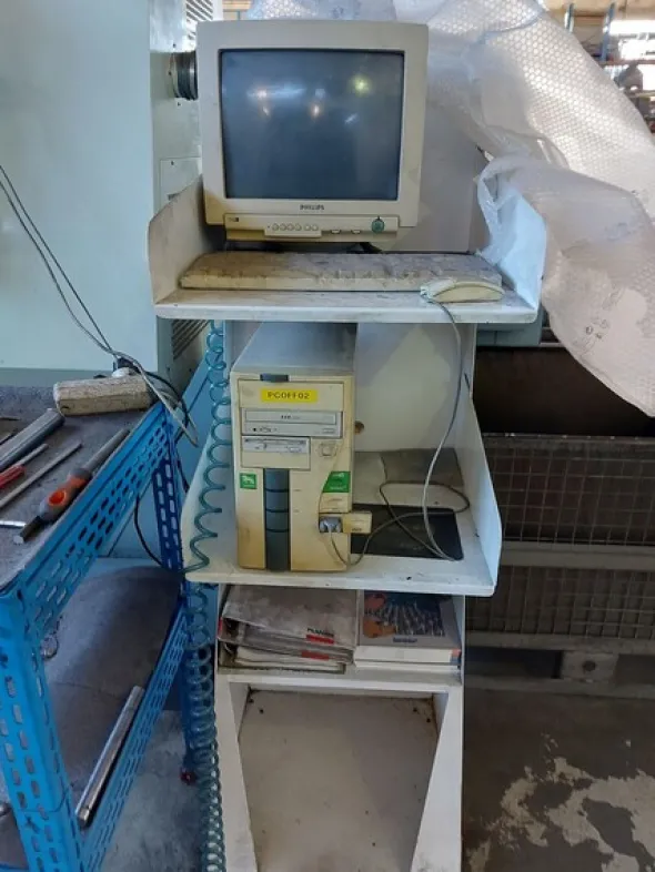 8#8076 Torni CNC Biglia B.501/YS/8