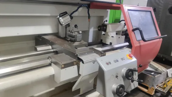 Tornio CNC GILDEMEISTER NEF Plus 500