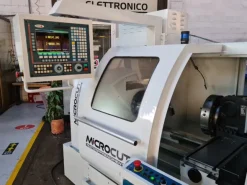 TORNIO MICRO CUT CNC 1640AUTOAPPRENDIMENTO CNC