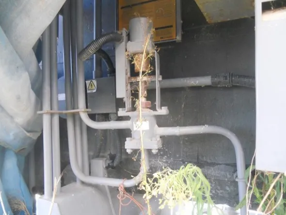 7#4851 Torre di raffreddamento Thermac e cavi elettrici