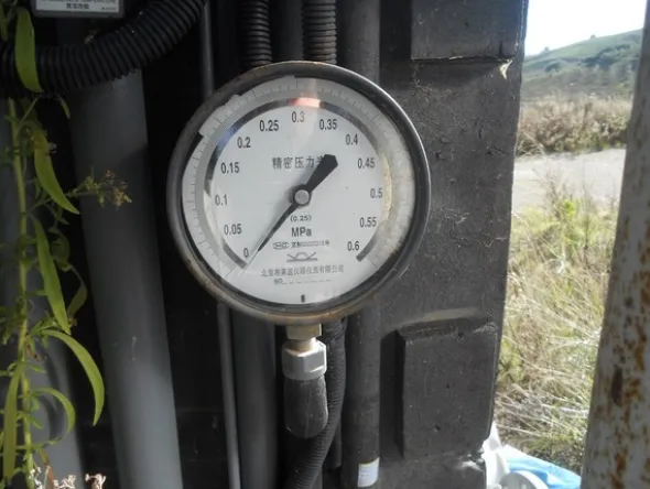 7#4851 Torre di raffreddamento Thermac e cavi elettrici