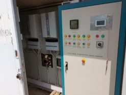 2#8021 Torre metallica con quadro elettrico e inverter