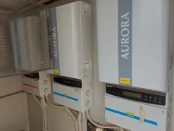 2#8021 Torre metallica con quadro elettrico e inverter