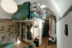 Torre unica al mondo del 1161 a Portovenere