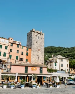 Torre unica al mondo del 1161 a Portovenere