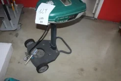 44#5817 Tosaerba Honda e trappola per zanzare Warrior
