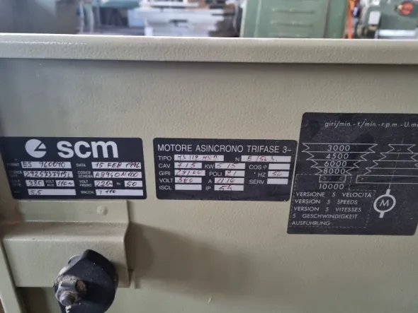 Toupie con albero inclinabile - SCM T110i