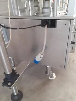 TP122 Tappatrice ONAF usata per cosmetici 2000 bph