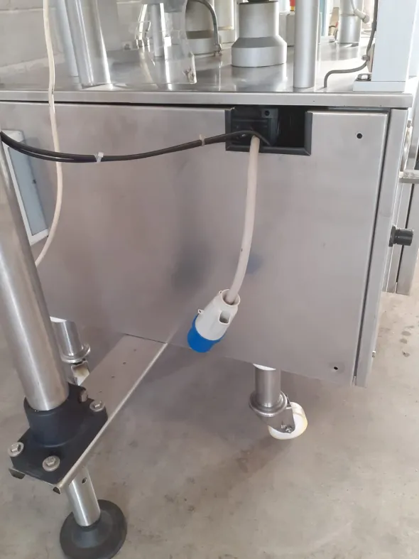 TP122 Tappatrice ONAF usata per cosmetici 2000 bph