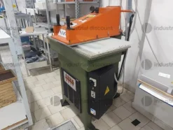 10#9309 Trancia pellami e stiratrice