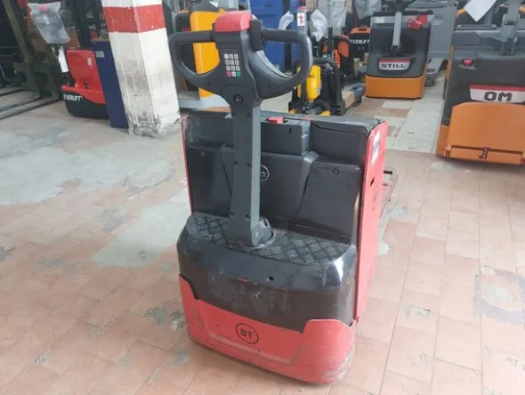 3#8371 Transpallet elettrico BT