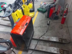 7#9470 Transpallet elettrico BT LWE200