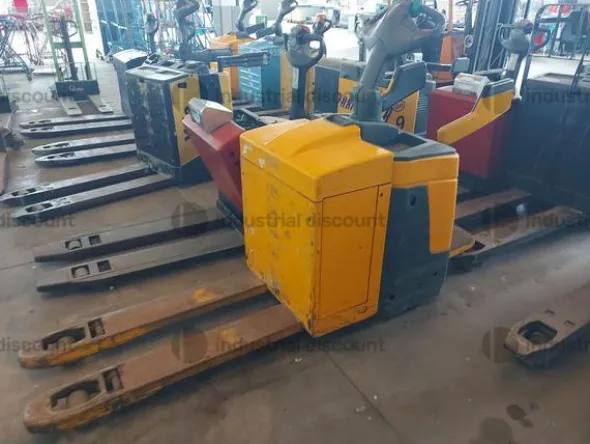 5#9470 Transpallet elettrico Jungheinrich