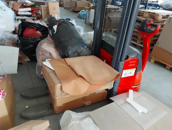 38#7341 Transpallet elettrico Linde L10