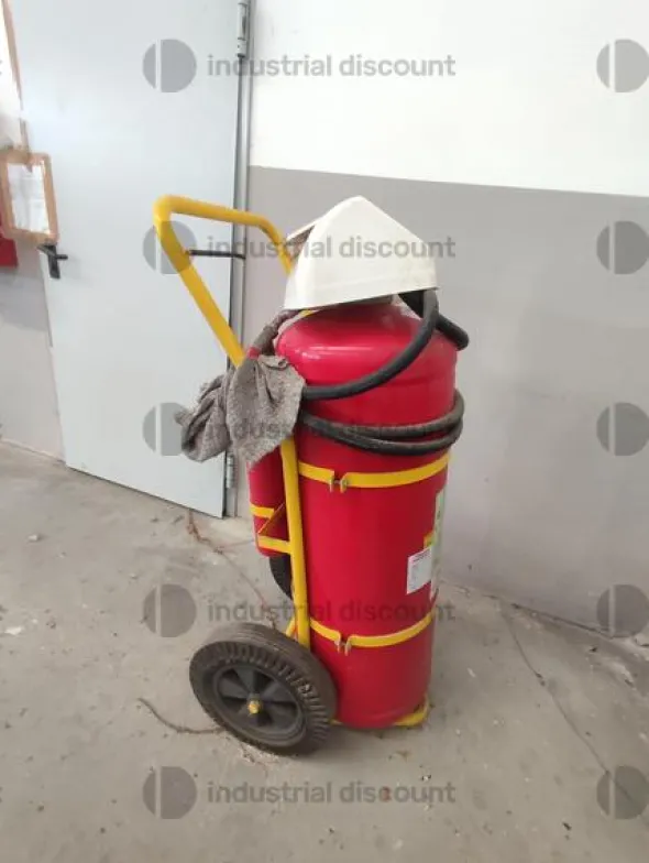 2#10039 Transpallet, Gruppo elettrogeno Elcos ecompressore Kaeser