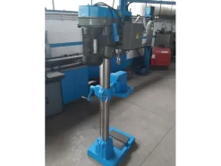 Trapano a Colonna Fervi T071
