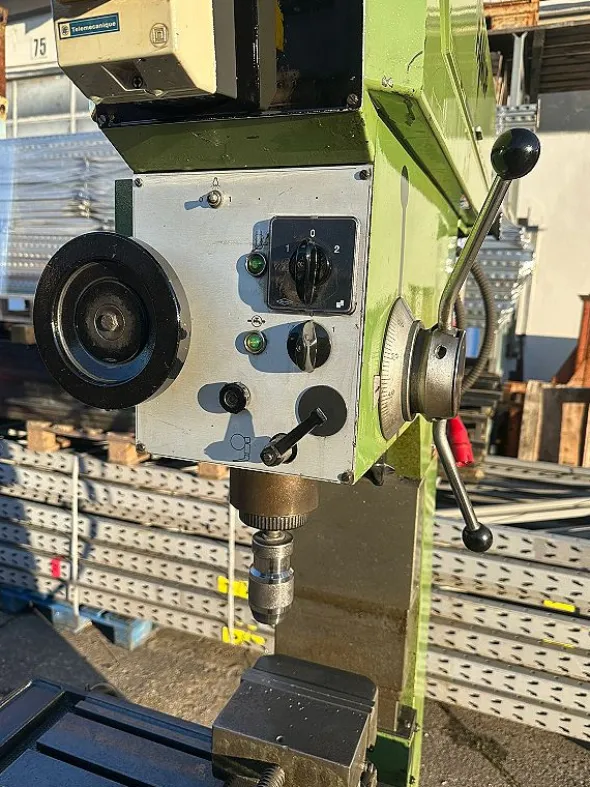 Trapano fresa Famup TCS PU DA con tavola a croce