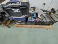 7#5859 Trapano Makita e avvitatore De Walt