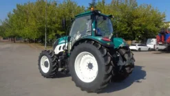 1#8048 Trattore agricolo Arbos P5130