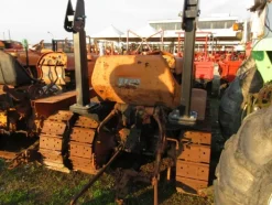 67#7078 Trattore agricolo cingolato Fiat