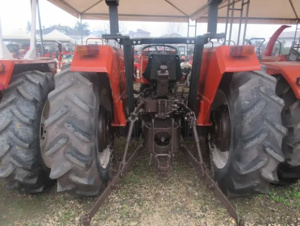 92#7078 Trattore agricolo Fiat