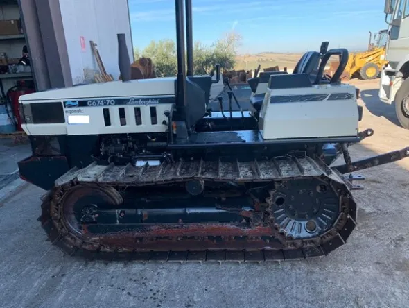 1#8237 Trattore agricolo Lamborghini 674/70 CL