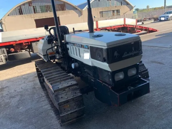 1#8237 Trattore agricolo Lamborghini 674/70 CL