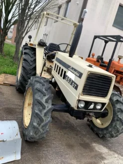 5#8237 Trattore agricolo Lamborghini DT653