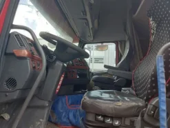 9#8039 Trattore cabinato Volvo Truck FH42T