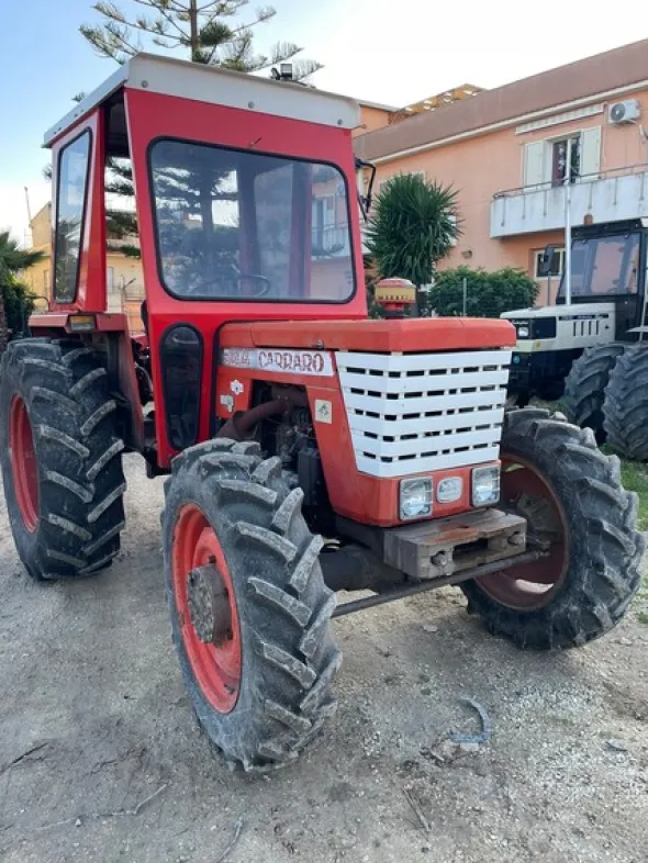 1#7633 Trattore Carraro