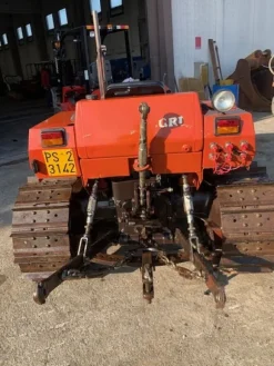 3#8237 Trattore cingolato Fiat 70/65