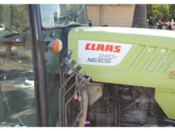 20#3287 Trattore Claas Nexos 240