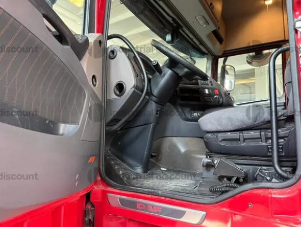5#10300 Trattore DAF 480