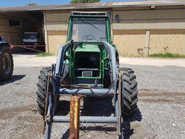 10#3287 Trattore Fendt 305 LS