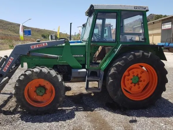 10#3287 Trattore Fendt 305 LS