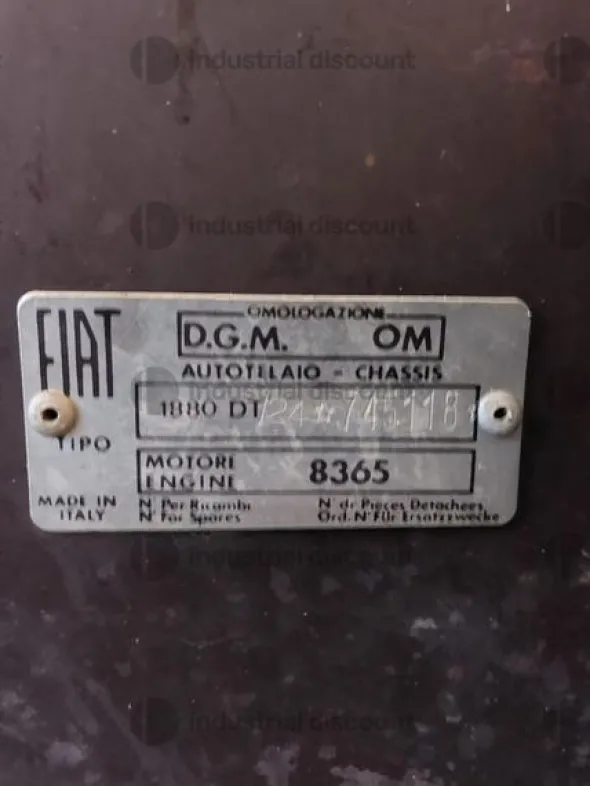 1#8989 Trattore Fiat 1880 DT