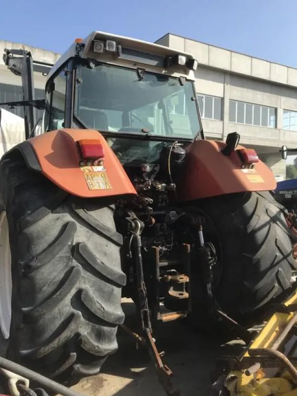 3#3599 Trattore gommato Steyr CVT 170