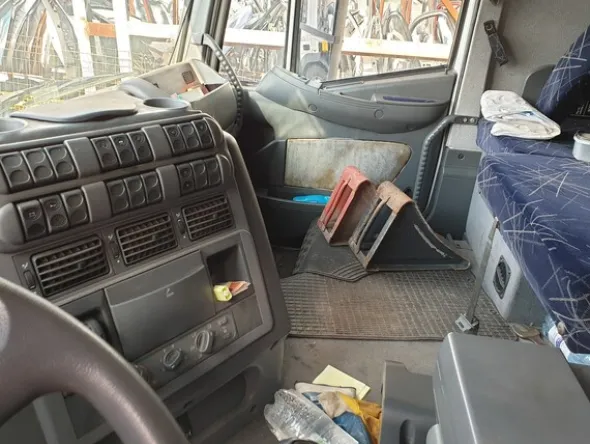 6#8097 Trattore Iveco